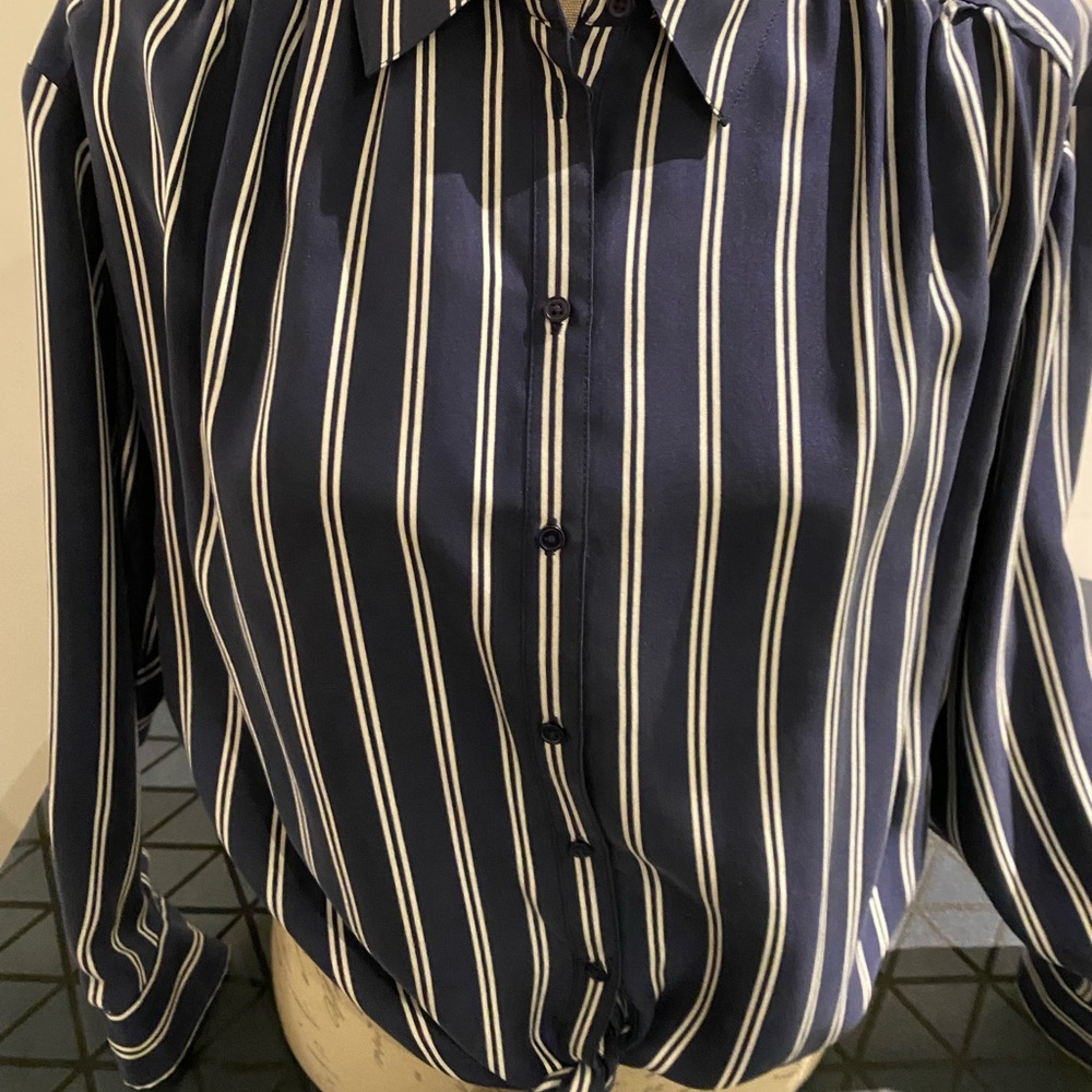 Joie 100% Silk blouse size small